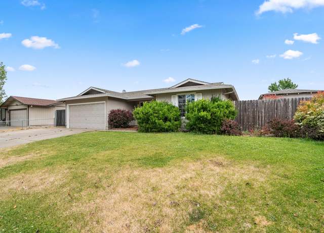 Property at 2880 Terrmont Loop, White City, OR 97503, 3 beds, 2 baths