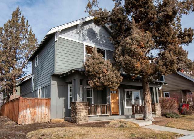 Property at 21274 Beall Dr, Bend, OR 97701, 3 beds, 2.5 baths