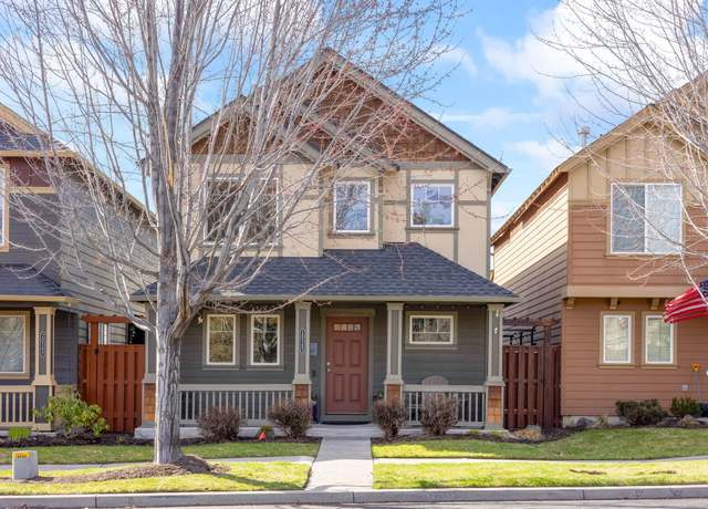 Property at 20565 Sun Meadow Way, Bend, OR 97702, 4 beds, 2.5 baths