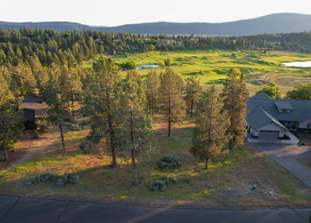 Property at 569 Kestrel Rd, Klamath Falls, OR 97601