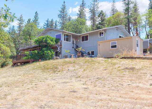 Property at 123 Loper Ln, Trail, OR 97541, 3 beds, 2.5 baths