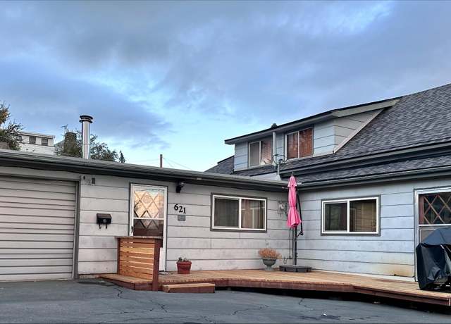 Property at 621 Jefferson St, Klamath Falls, OR 97601, 4 beds, 1 bath