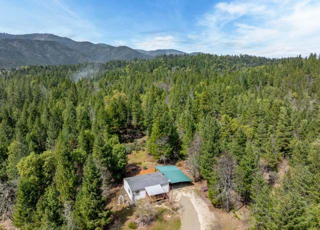 Property at 725 Draper Valley Rd, Selma, OR 97538, 2 beds, 2 baths