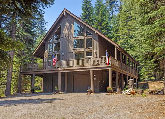 Property at 7608 Skycrest Dr, Klamath Falls, OR 97601, 4 beds, 4 baths