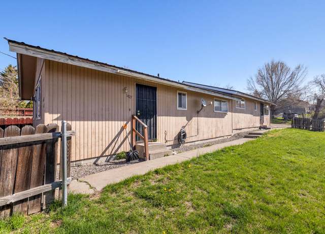 Property at 1429 Lakeview Ave, Klamath Falls, OR 97601, 4 beds, 2 baths