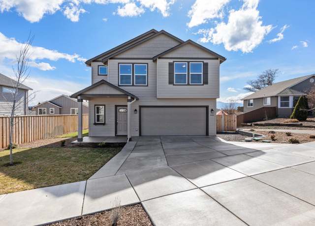 Property at 1626 Dragon Tail Pl, Medford, OR 97504, 3 beds, 2.5 baths