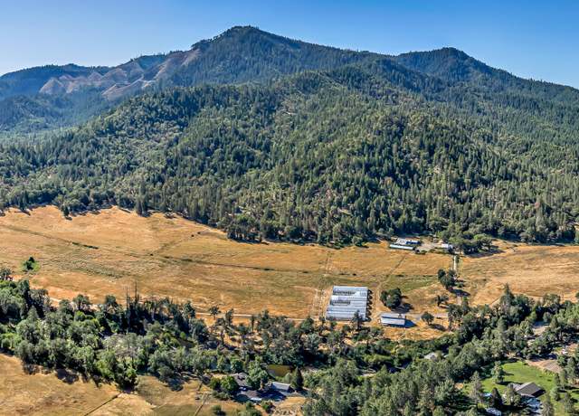 Property at 9820 E Evans Creek Rd, Rogue River, OR 97537