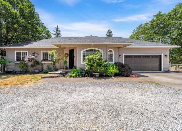 Property at 5851 Hugo Rd, Grants Pass, OR 97526, 3 beds, 2 baths