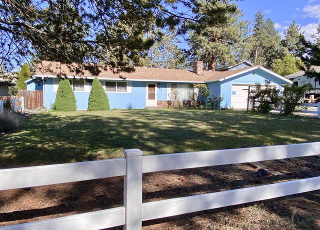 Property at 132 SE Craven Rd, Bend, OR 97702, 3 beds, 1.5 baths
