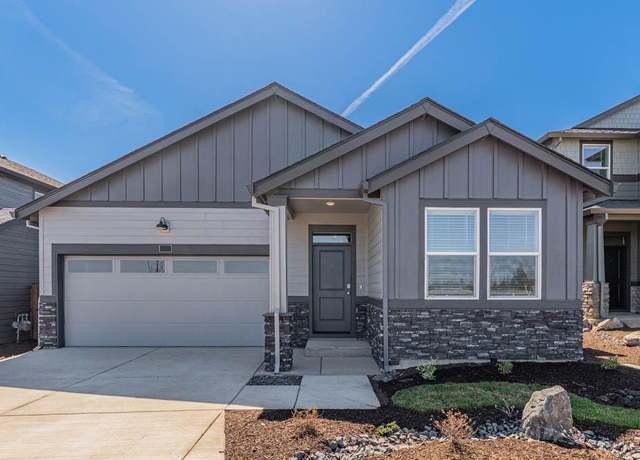 Property at 21649 SE Fuji Dr, Bend, OR 97702, 3 beds, 2 baths