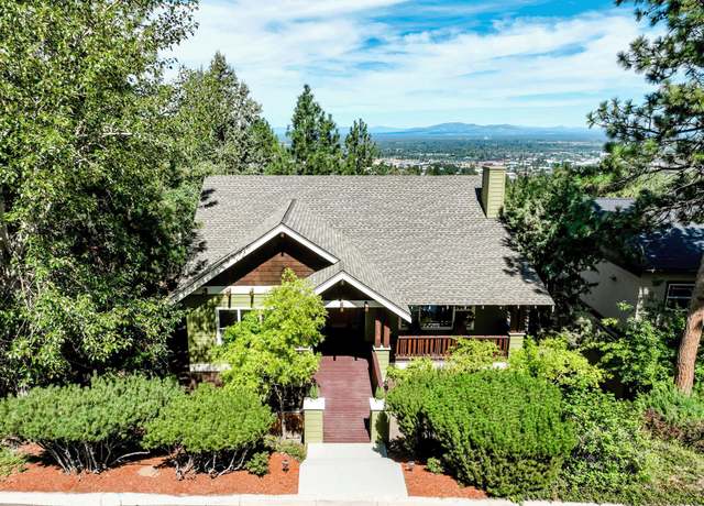 Property at 3138 NW Colonial Dr, Bend, OR 97703, 4 beds, 2.5 baths