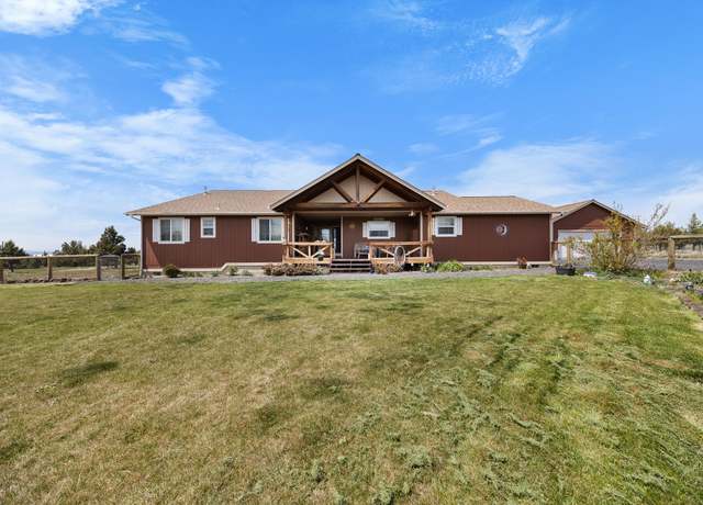 Property at 5185 SE Iowa Ave, Prineville, OR 97754, 3 beds, 2.5 baths