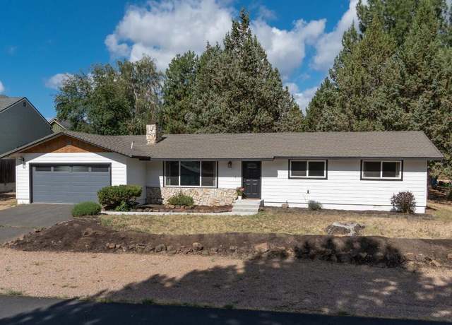 Property at 61777 SE Fargo Ln, Bend, OR 97702, 3 beds, 2 baths