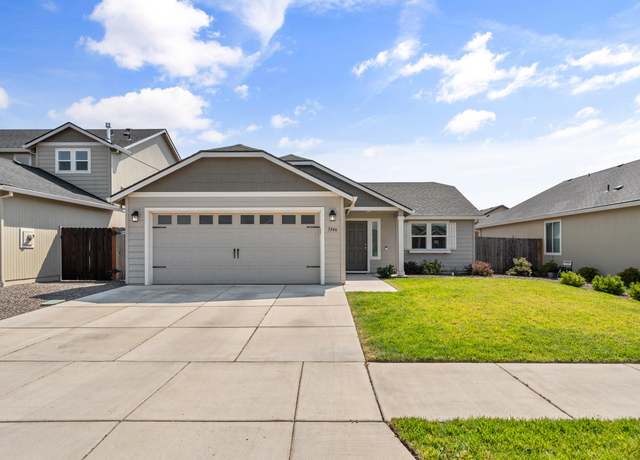 Property at 3546 Durst St, Medford, OR 97504, 3 beds, 2 baths