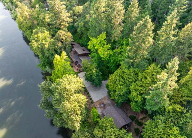 Property at 4941 Riverbanks Rd, Grants Pass, OR 97527, 3 beds, 2 baths