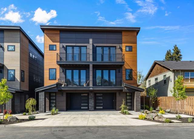 Property at 20 NW Mccann Ave Unit 8, Bend, OR 97703, 2 beds, 2.5 baths