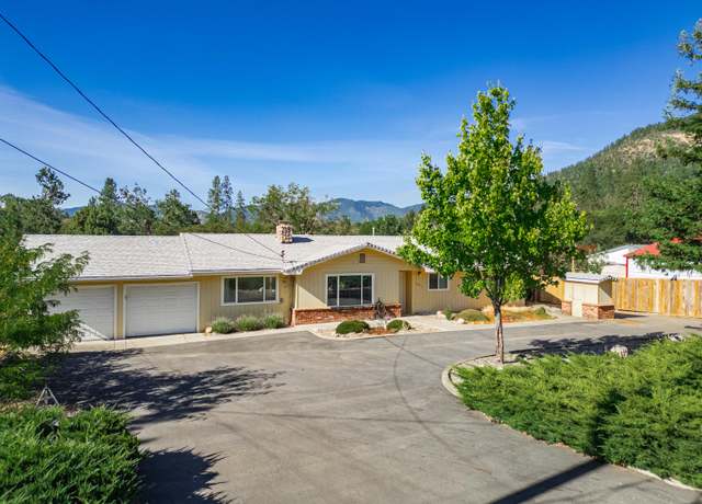 Property at 2870 Hamilton Ln, Grants Pass, OR 97527, 3 beds, 1.5 baths