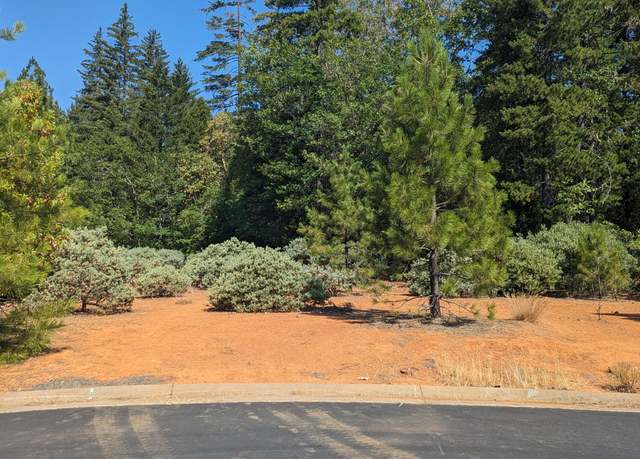 Property at 368 Cedar Ridge Dr, Cave Junction, OR 97523