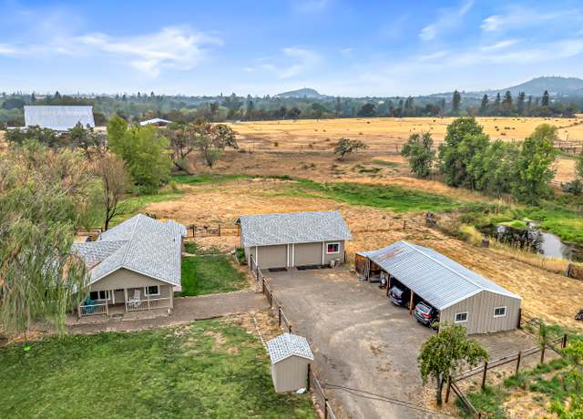 Property at 14145 Agate Rd, Eagle Point, OR 97524, 3 beds, 1 bath