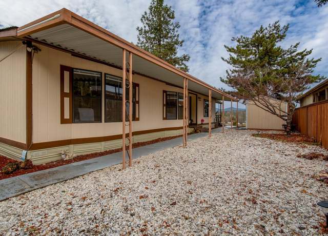 Property at 3955 S Stage Rd Apt 80, Medford, OR 97501, 2 beds, 2 baths