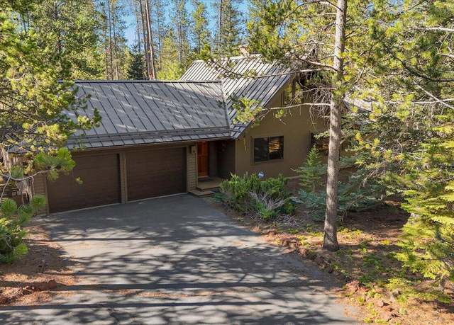 Property at 57763 Yellow Rail Ln, Sunriver, OR 97707, 4 beds, 3 baths