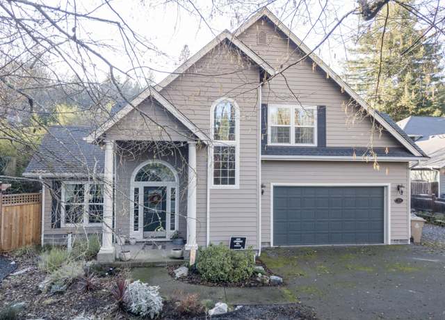 Property at 1318 NW Bellevue Pl, Grants Pass, OR 97526, 4 beds, 3 baths