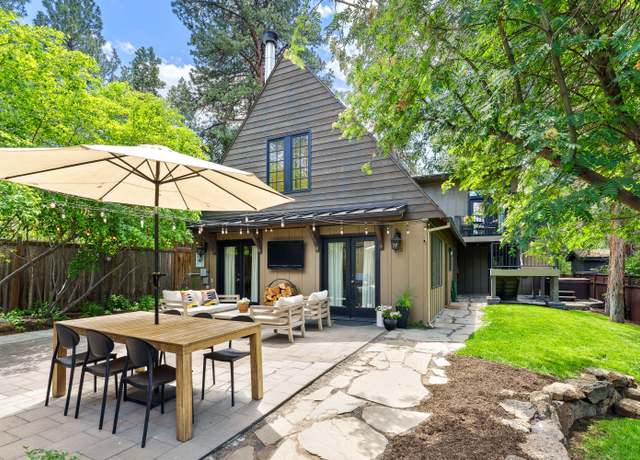 Property at 975 NE Norton Ave, Bend, OR 97701, 4 beds, 3.5 baths