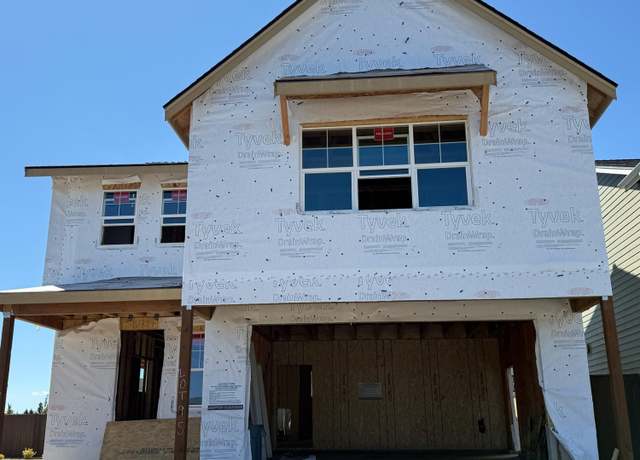 Property at 21837 SE Stromboli Ct, Bend, OR 97702, 3 beds, 2.5 baths