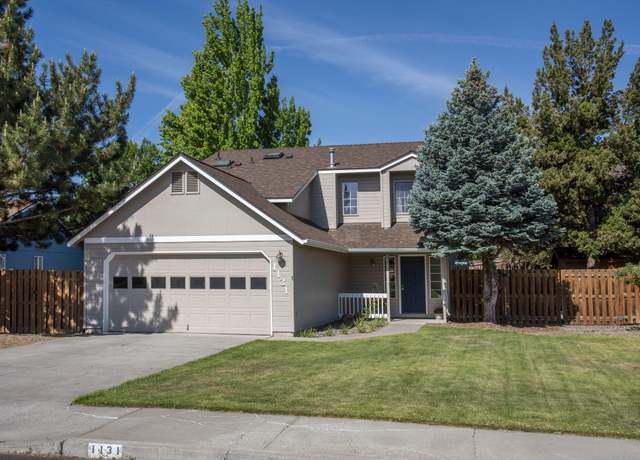 Property at 1131 NE Locksley Dr, Bend, OR 97701, 3 beds, 2.5 baths