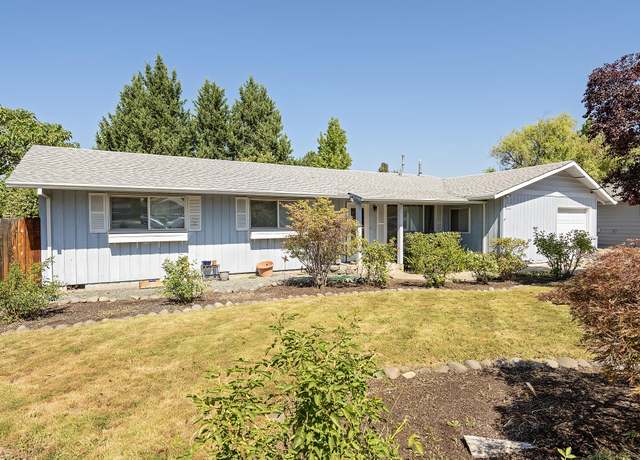Property at 1701 Camellia Ave, Medford, OR 97504, 3 beds, 2 baths