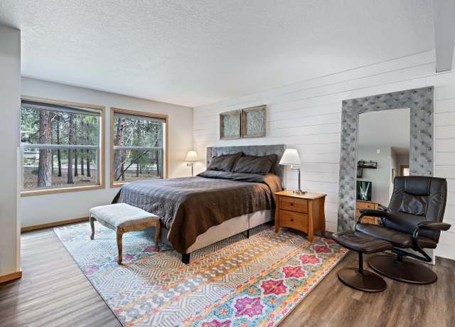 Property at 57340 Beaver Ridge Loop Unit 17C2, Sunriver, OR 97707, 2 beds, 2 baths
