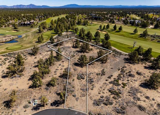 Property at 65848 Sanctuary Dr #286, Bend, OR 97701