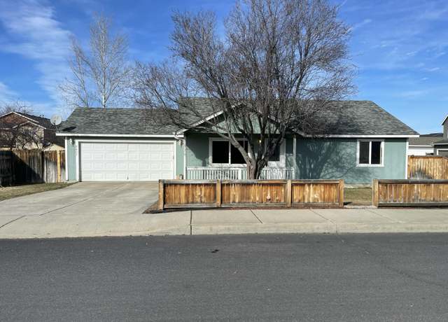 Property at 2807 SW Lava Ave, Redmond, OR 97756, 3 beds, 2 baths