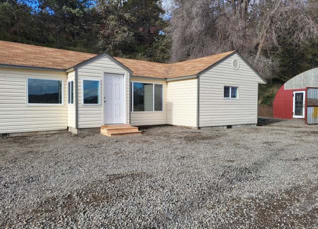 Property at 3352 NW O'neil Hwy, Prineville, OR 97754, 2 beds, 1 bath