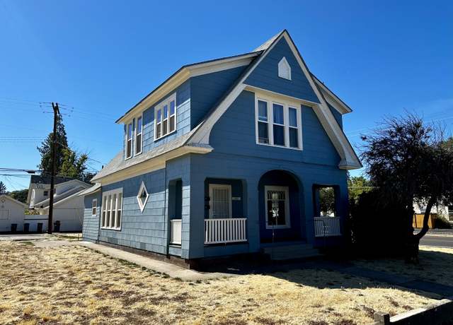 Property at 243 N Holly St, Medford, OR 97501, 4 beds, 4 baths