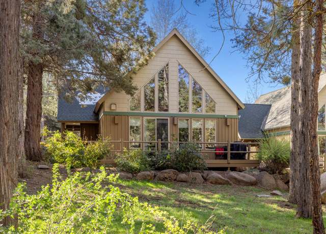 Property at 4673 Marsh Hawk Dr, Klamath Falls, OR 97601, 3 beds, 2 baths