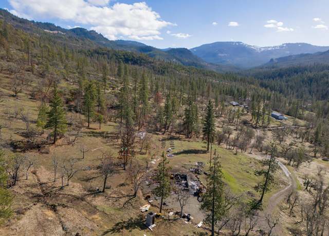 Property at 9463 E Antelope Rd, Eagle Point, OR 97524