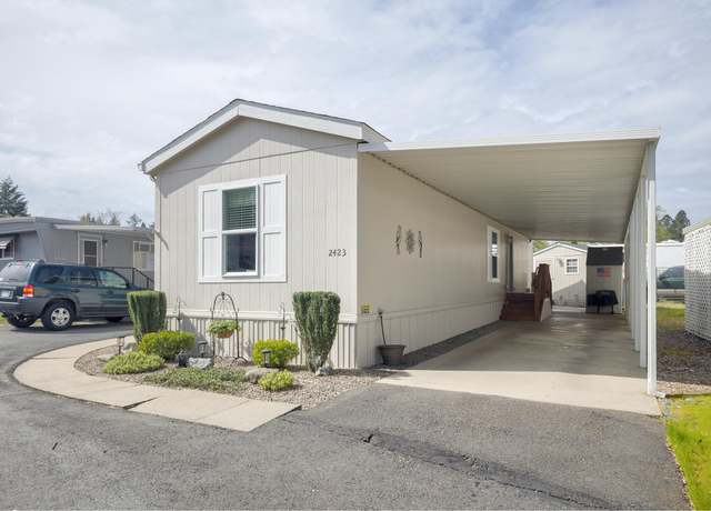 Property at 2423 SW Webster Rd, Grants Pass, OR 97526, 2 beds, 1 bath