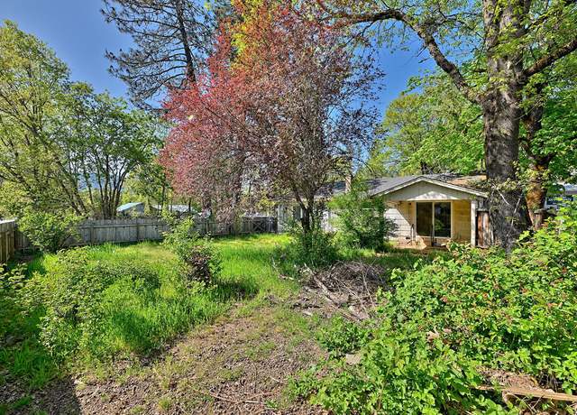 Property at 352 Caves Hwy, Cave Junction, OR 97523, 2 beds, 1 bath