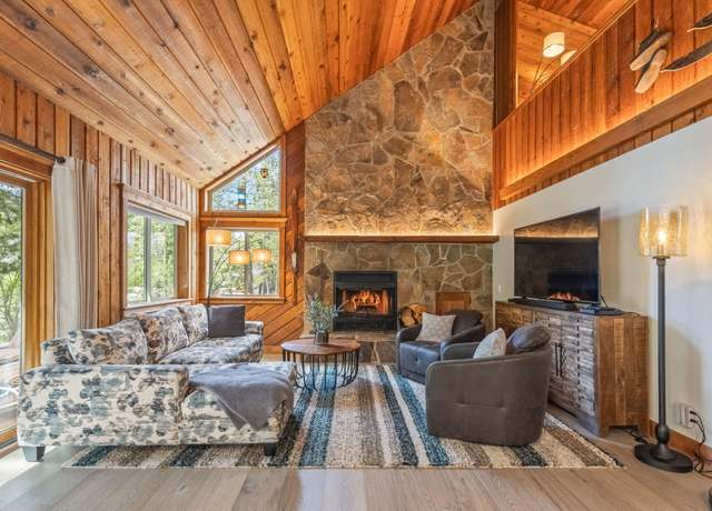 Property at 17891 Acer Ln #5, Sunriver, OR 97707, 4 beds, 3 baths