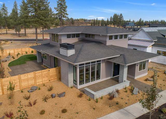 Property at 3186 NW Strickland Way, Bend, OR 97703, 3 beds, 2.5 baths