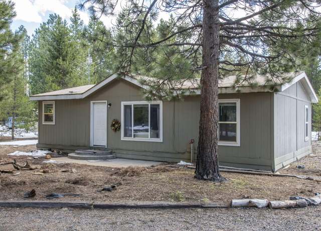 Property at 15749 Lava Dr, La Pine, OR 97739, 3 beds, 2 baths