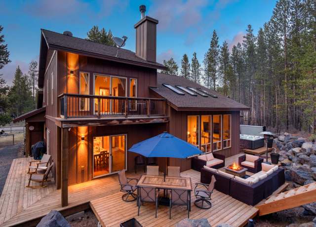 Property at 16402 Beaver Dr, Bend, OR 97707, 4 beds, 3.5 baths