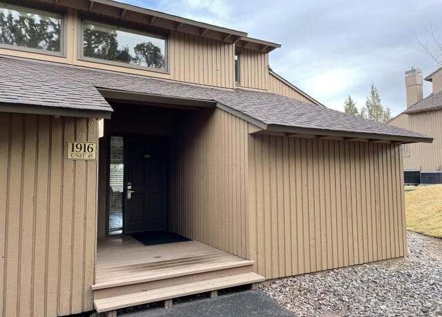 Property at 1916 Redtail Hawk Dr Unit RV45B, Redmond, OR 97756, 3 beds, 2 baths