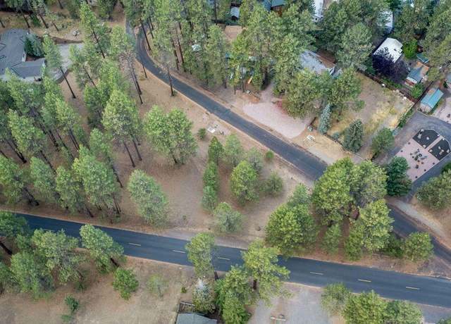 Property at 157 W Black Crater Ave, Sisters, OR 97759