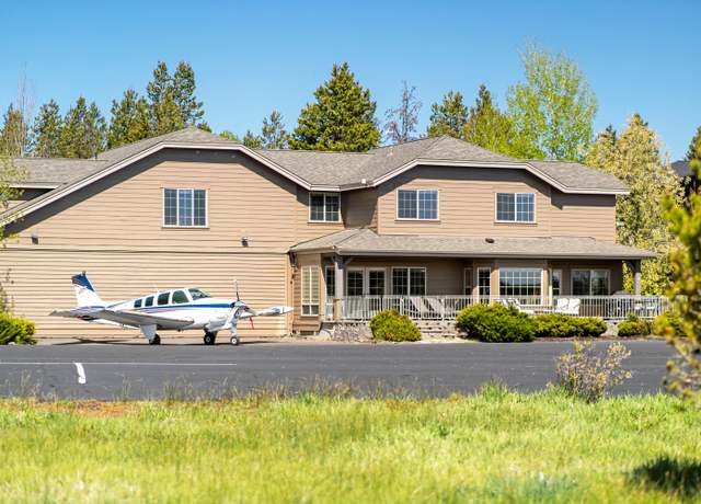 Property at 56902 River Rd #6, Sunriver, OR 97707, 4 beds, 2.5 baths