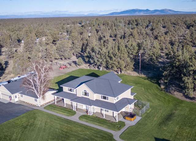 Property at 63990 Deschutes Market Rd, Bend, OR 97701, 3 beds, 3 baths