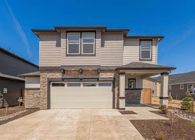 Property at 21529 SE Etna Pl, Bend, OR 97702, 4 beds, 2.5 baths