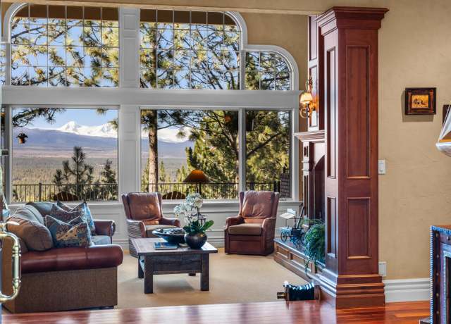Property at 1748 NW Farewell Dr, Bend, OR 97703, 4 beds, 5 baths