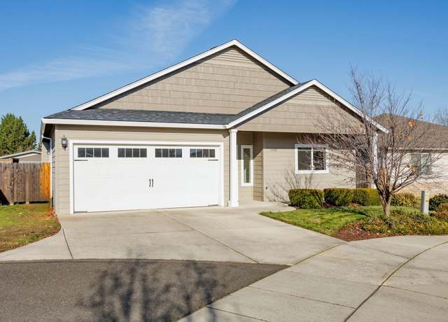 Property at 1340 Swayze Ln, Medford, OR 97501, 3 beds, 2 baths